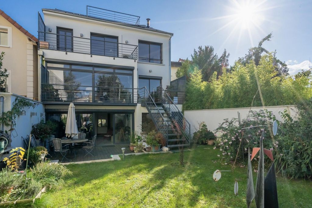 Achat maison à vendre 3 chambres 230 m² - Le Perreux-sur-Marne