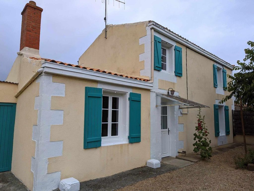 Achat maison à vendre 2 chambres 75 m² - Vouillé