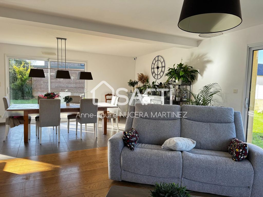 Achat maison à vendre 4 chambres 153 m² - Lannilis