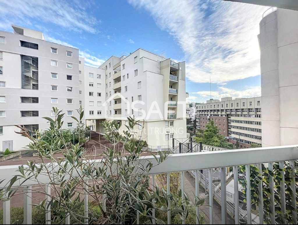 Achat appartement à vendre 5 pièces 110 m² - Issy-les-Moulineaux