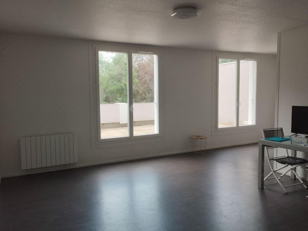 Achat appartement à vendre 2 pièces 64 m² - Floirac