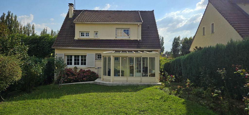 Achat maison à vendre 3 chambres 126 m² - Montsoult