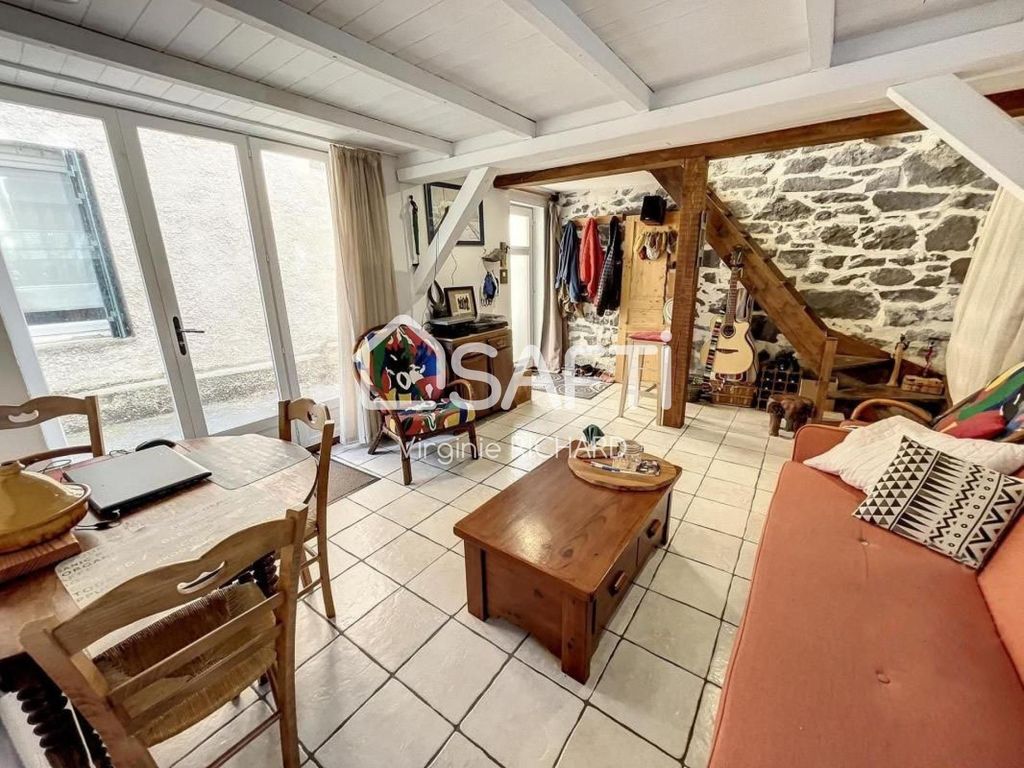 Achat maison à vendre 2 chambres 72 m² - Riom