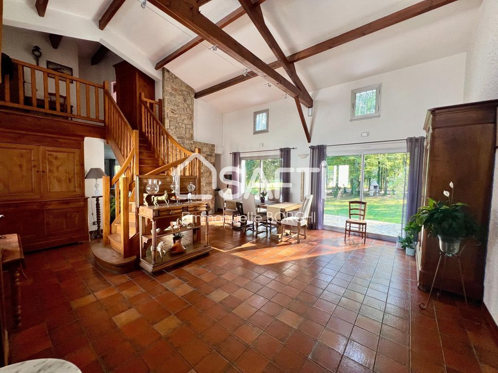 Achat maison à vendre 4 chambres 156 m² - Saint-Sébastien-sur-Loire