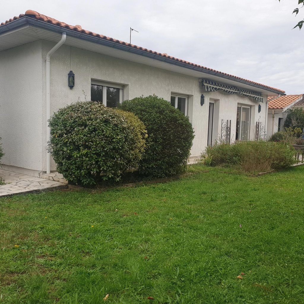 Achat maison à vendre 3 chambres 95 m² - Eysines