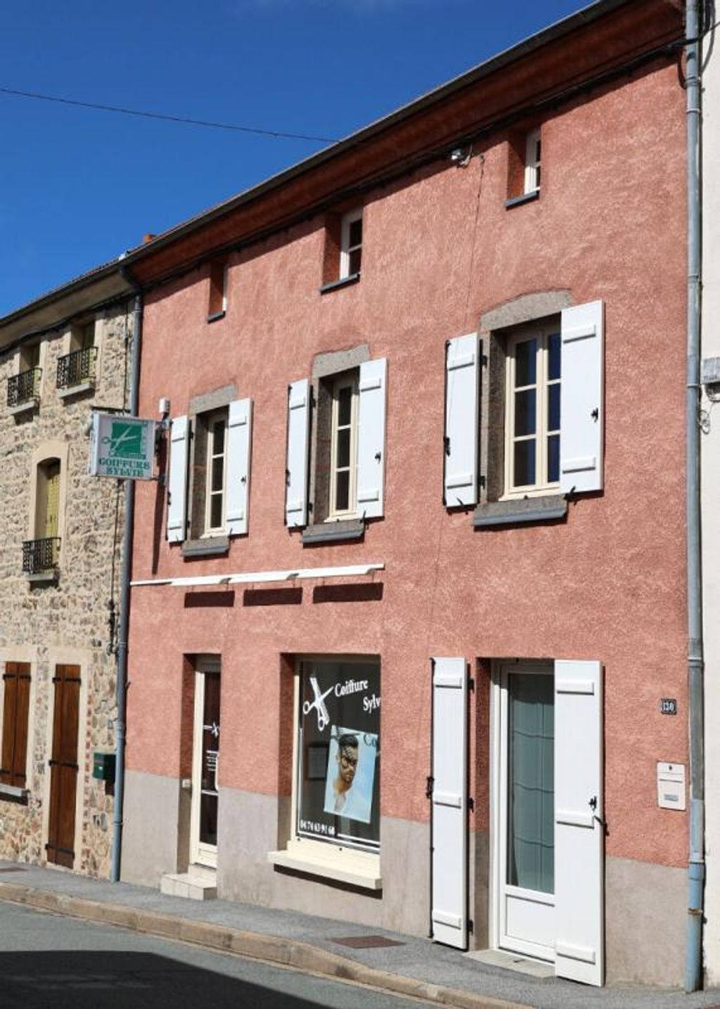 Achat maison à vendre 4 chambres 195 m² - Violay