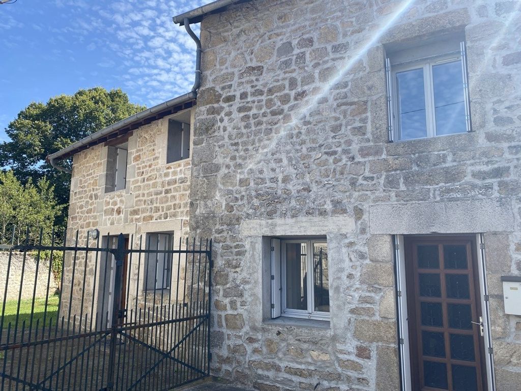 Achat maison à vendre 3 chambres 112 m² - Peyrat-le-Château