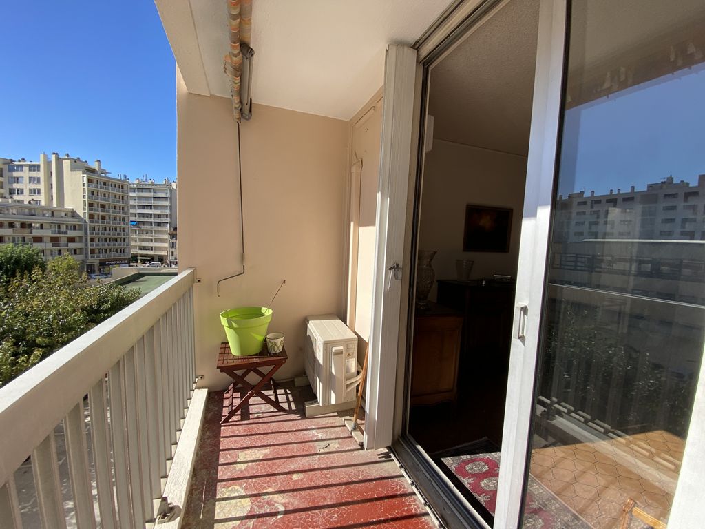 Achat appartement à vendre 2 pièces 46 m² - Toulon