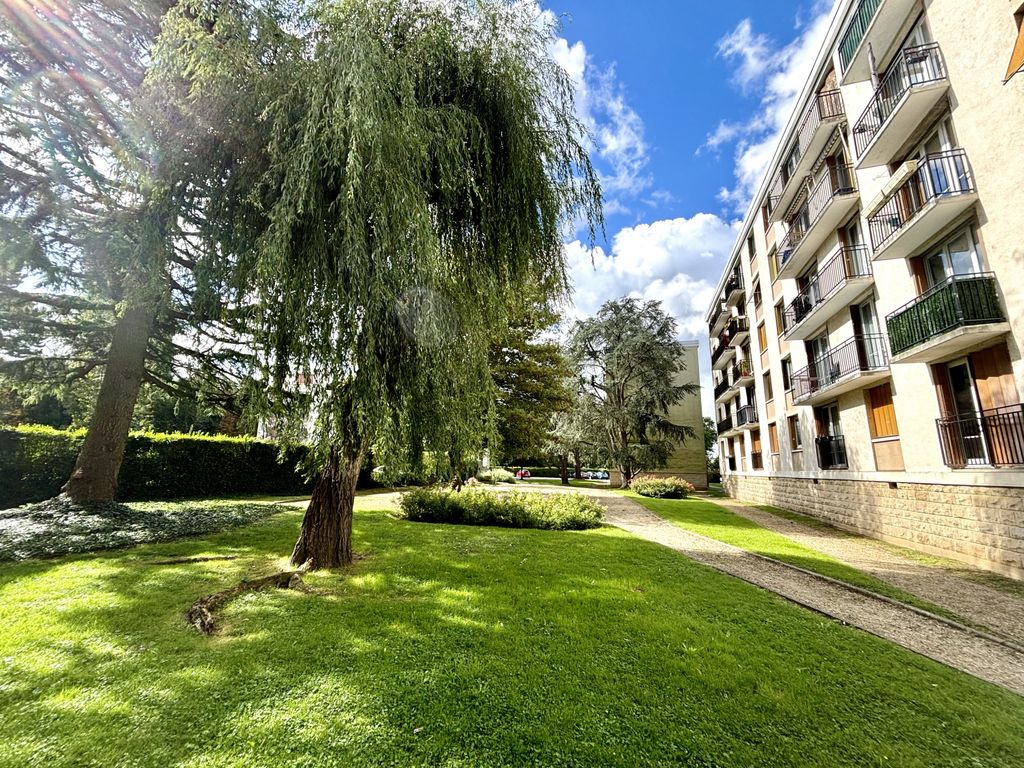 Achat appartement à vendre 3 pièces 56 m² - Le Plessis-Trévise