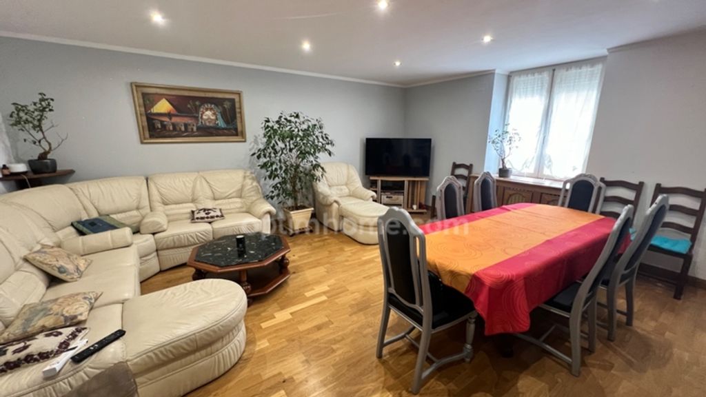 Achat appartement à vendre 5 pièces 117 m² - Hayange