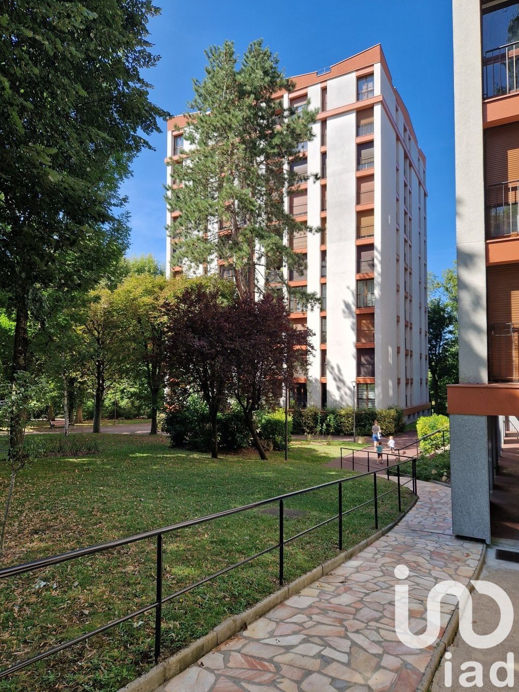 Achat appartement à vendre 5 pièces 97 m² - Viry-Châtillon