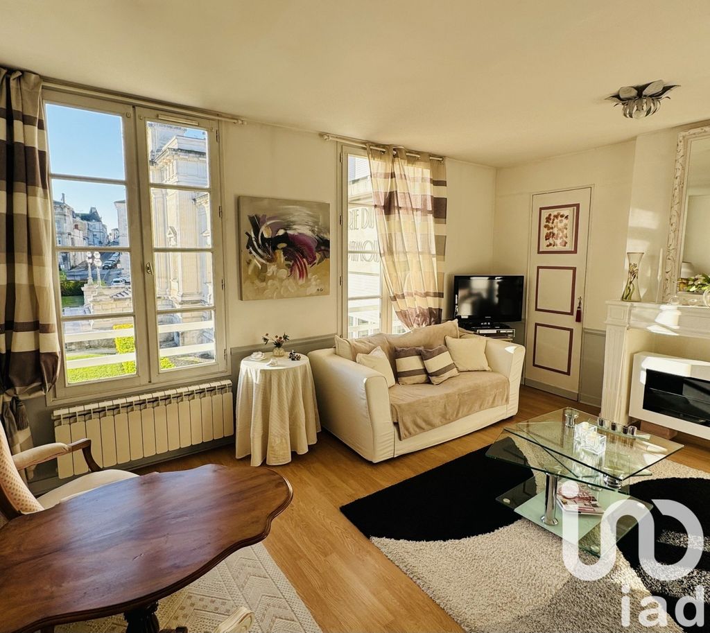 Achat duplex à vendre 4 pièces 107 m² - Saintes