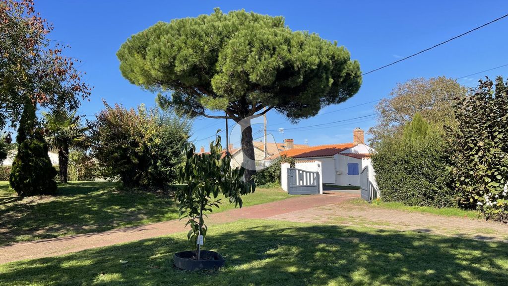 Achat maison 4 chambre(s) - La Jonchère