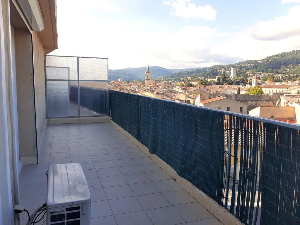 Achat appartement à vendre 2 pièces 57 m² - Draguignan