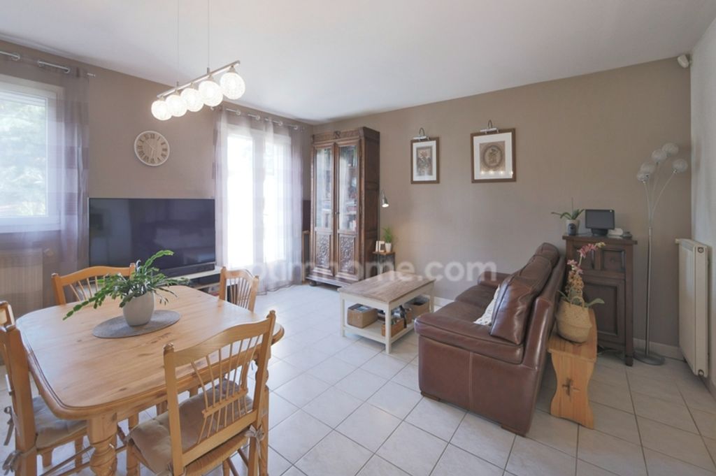 Achat maison à vendre 3 chambres 97 m² - Saint-Prix