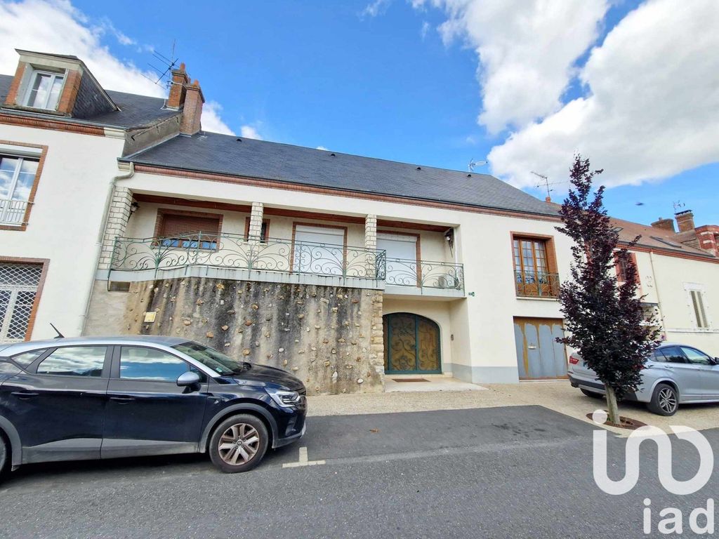 Achat maison à vendre 4 chambres 204 m² - Sully-sur-Loire