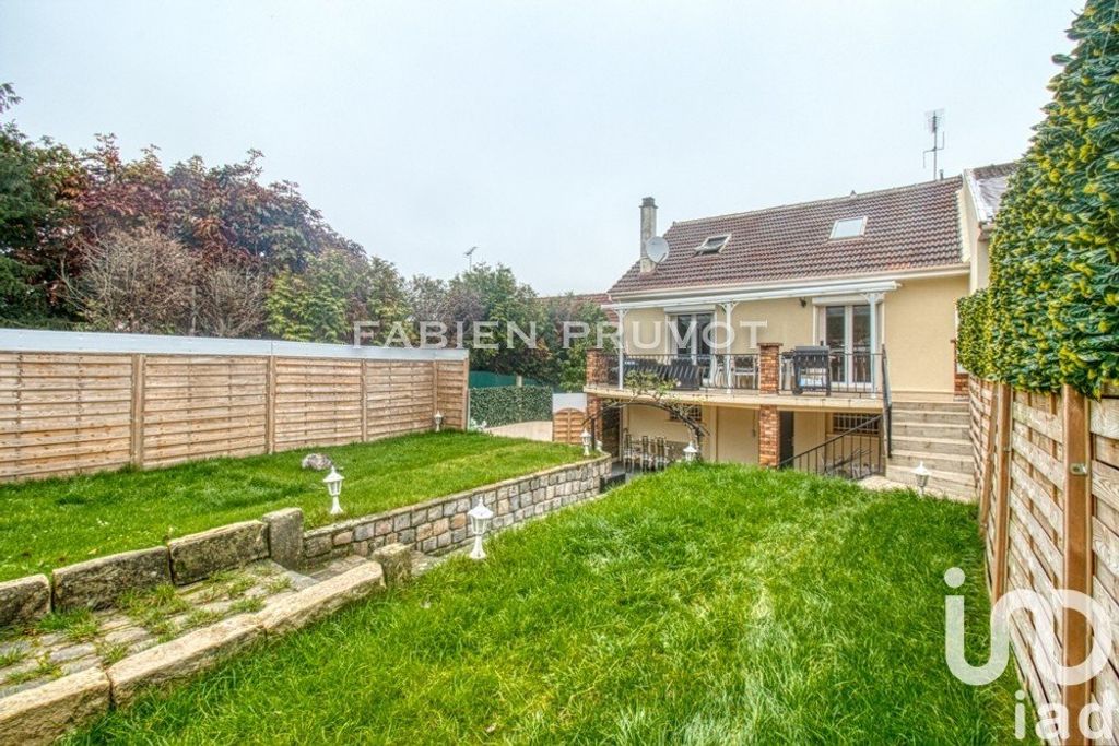 Achat maison à vendre 5 chambres 150 m² - Montigny-lès-Cormeilles