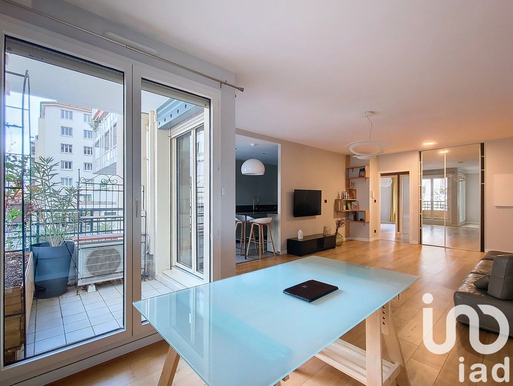 Achat appartement à vendre 3 pièces 84 m² - Lyon 6ème arrondissement