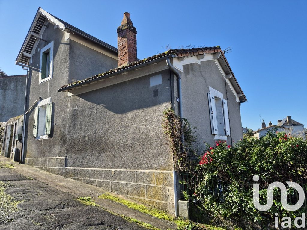 Achat maison à vendre 1 chambre 72 m² - Parthenay