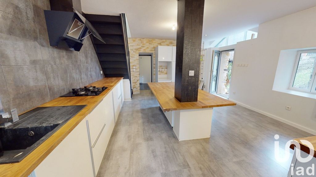 Achat maison à vendre 2 chambres 80 m² - Châtel-Guyon