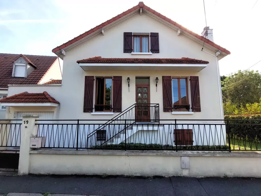 Achat maison à vendre 2 chambres 110 m² - Livry-Gargan