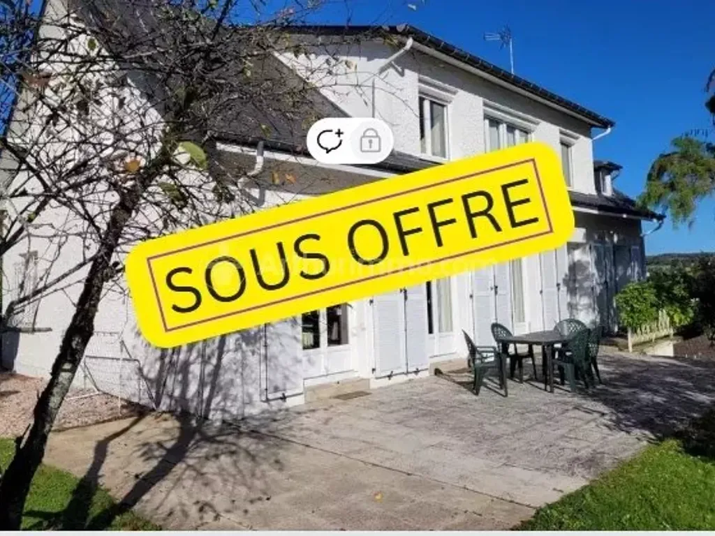 Achat maison à vendre 7 chambres 203 m² - Charleville-Mézières