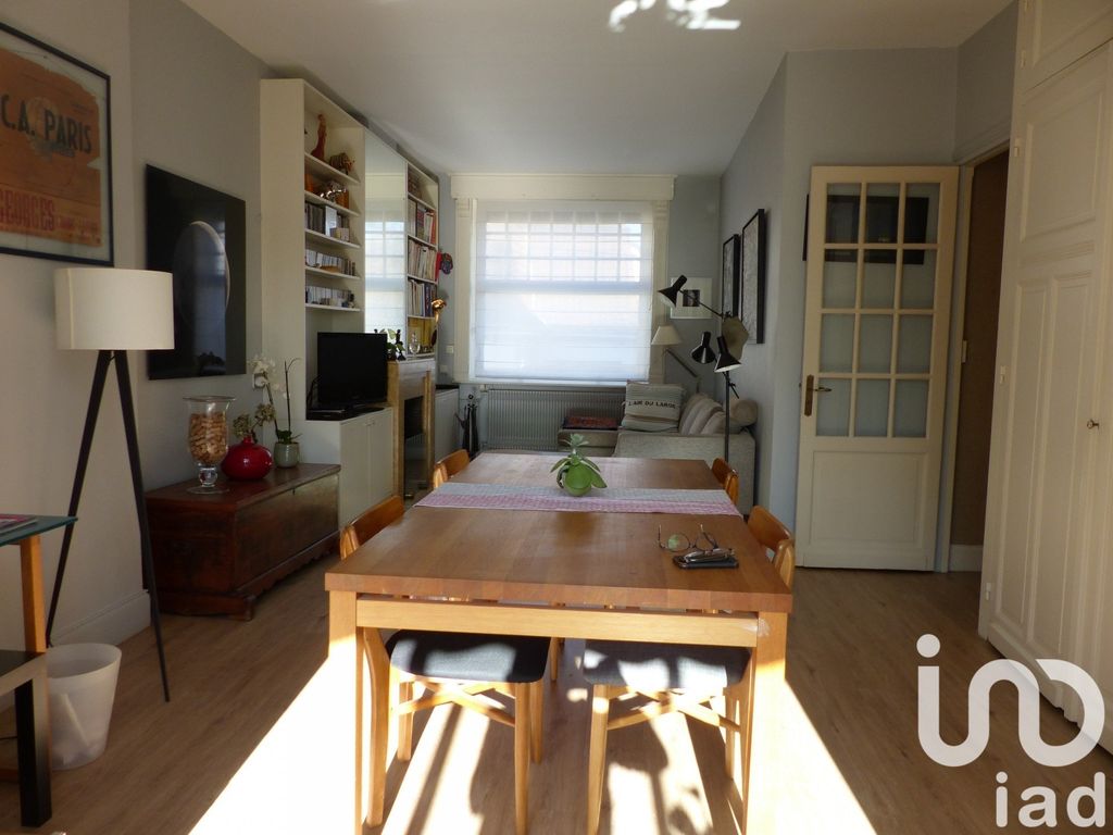 Achat maison à vendre 3 chambres 120 m² - Villeneuve-d'Ascq