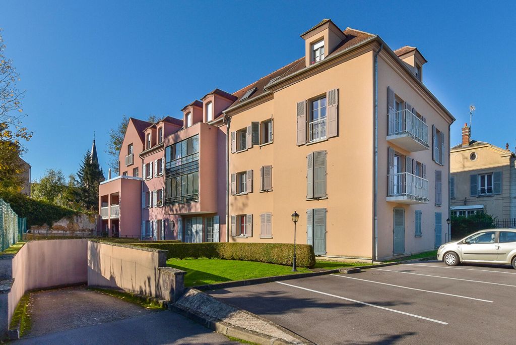 Achat appartement à vendre 2 pièces 64 m² - Guignes