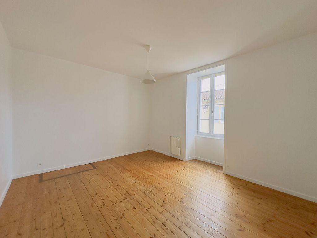 Achat maison à vendre 2 chambres 78 m² - La Roche-sur-Yon