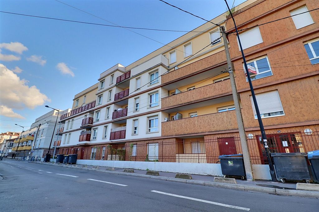 Achat appartement à vendre 3 pièces 59 m² - Aubervilliers