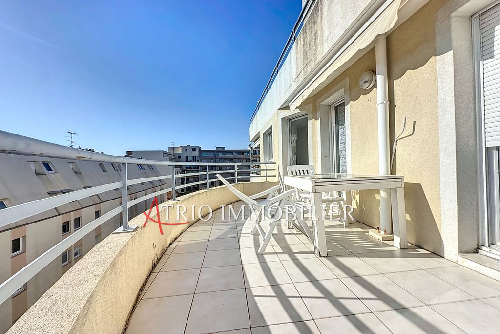 Achat appartement à vendre 3 pièces 60 m² - Saint-Laurent-du-Var