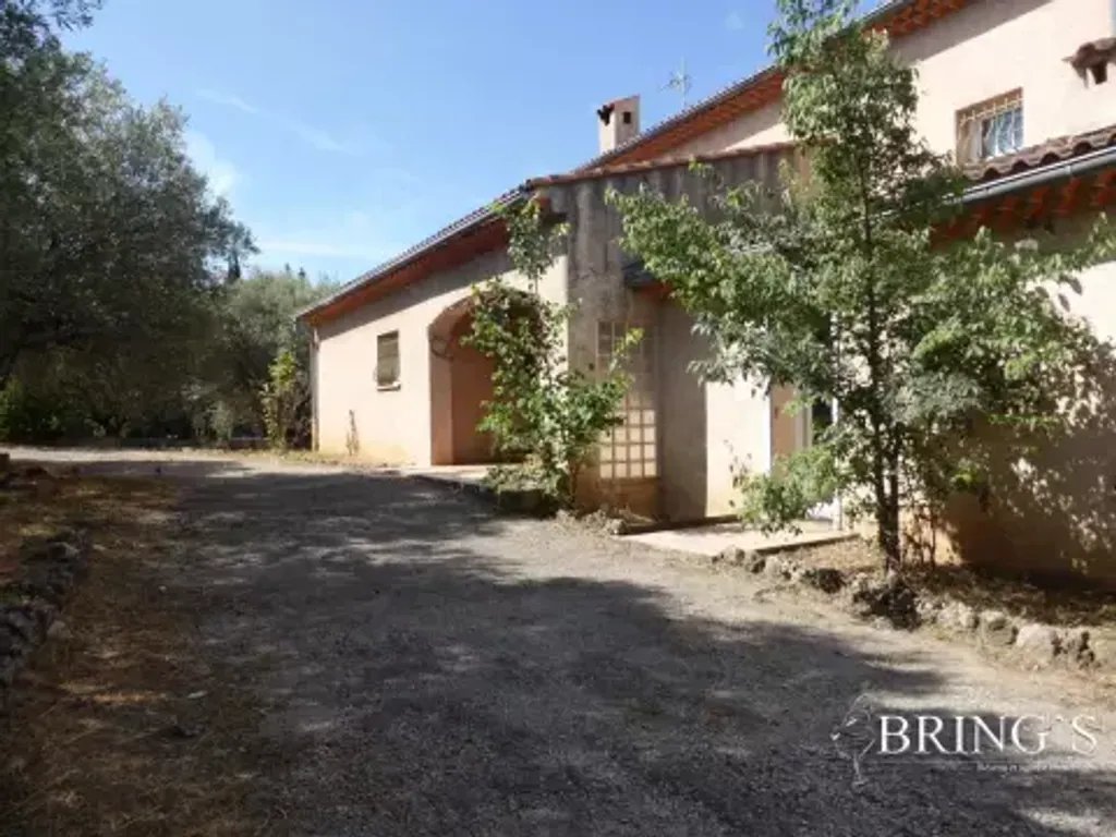 Achat maison à vendre 3 chambres 150 m² - Draguignan