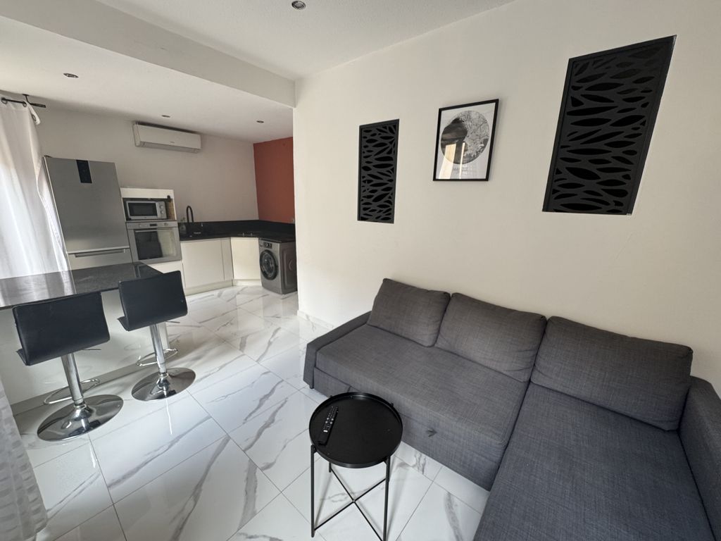 Achat appartement à vendre 2 pièces 31 m² - Marseille 8ème arrondissement