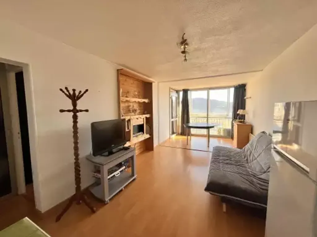 Achat appartement à vendre 4 pièces 57 m² - Les Angles