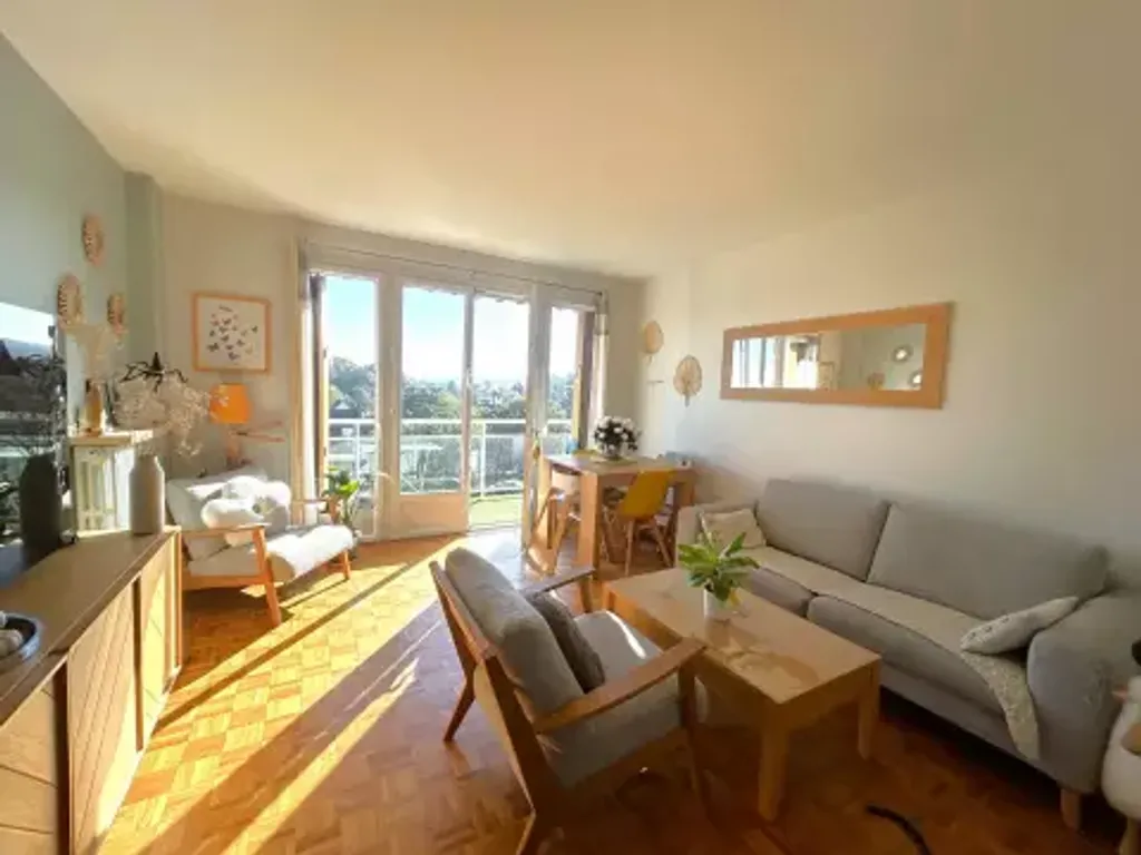 Achat appartement à vendre 3 pièces 70 m² - Croissy-sur-Seine