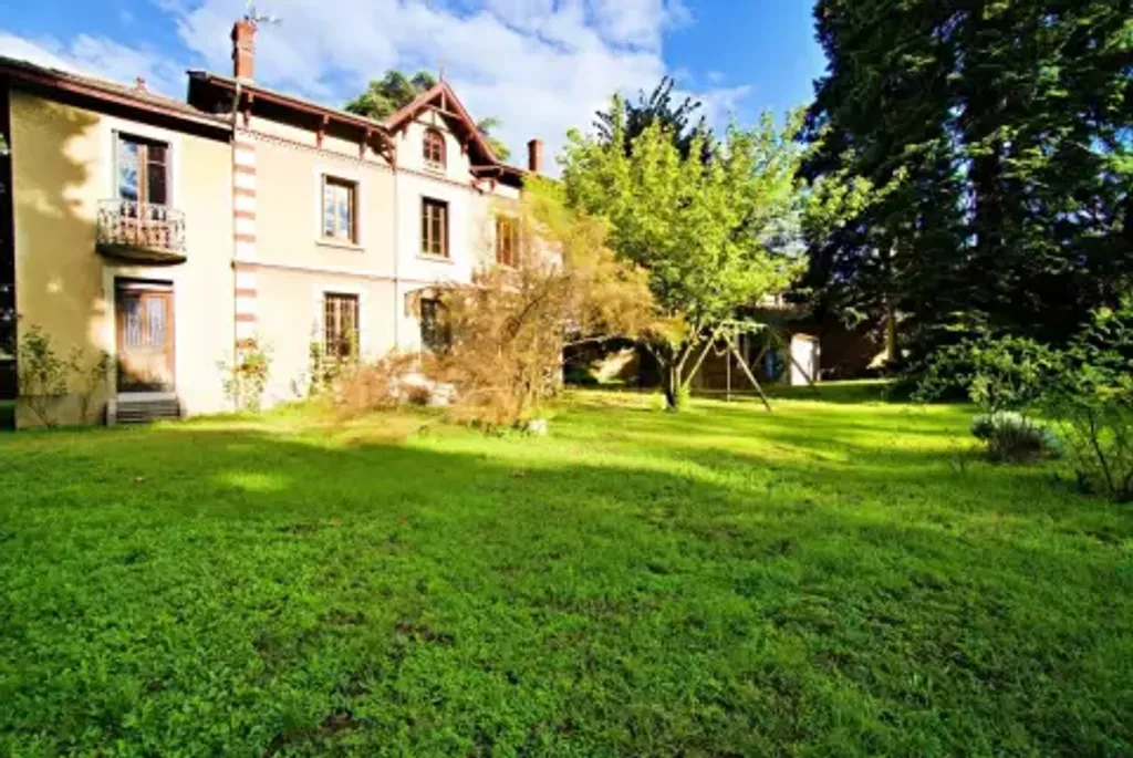 Achat maison à vendre 4 chambres 150 m² - Quincieux