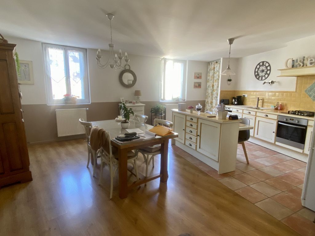 Achat maison à vendre 4 chambres 140 m² - Espalion