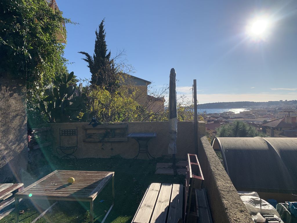 Achat appartement à vendre 3 pièces 75 m² - Menton