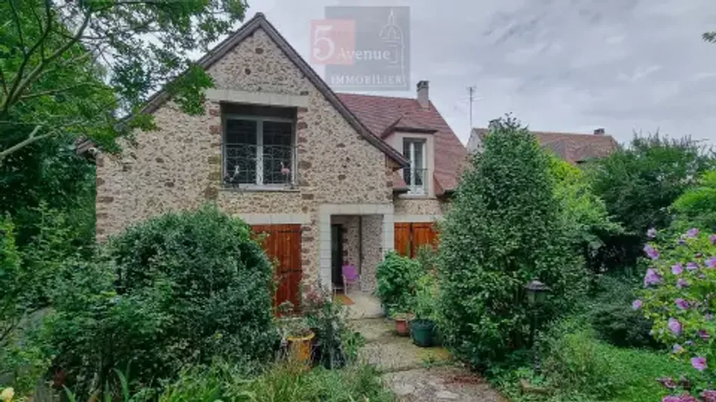 Achat maison à vendre 5 chambres 210 m² - L'Étang-la-Ville