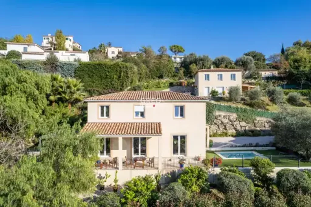 Achat maison à vendre 3 chambres 128 m² - Saint-Paul-de-Vence