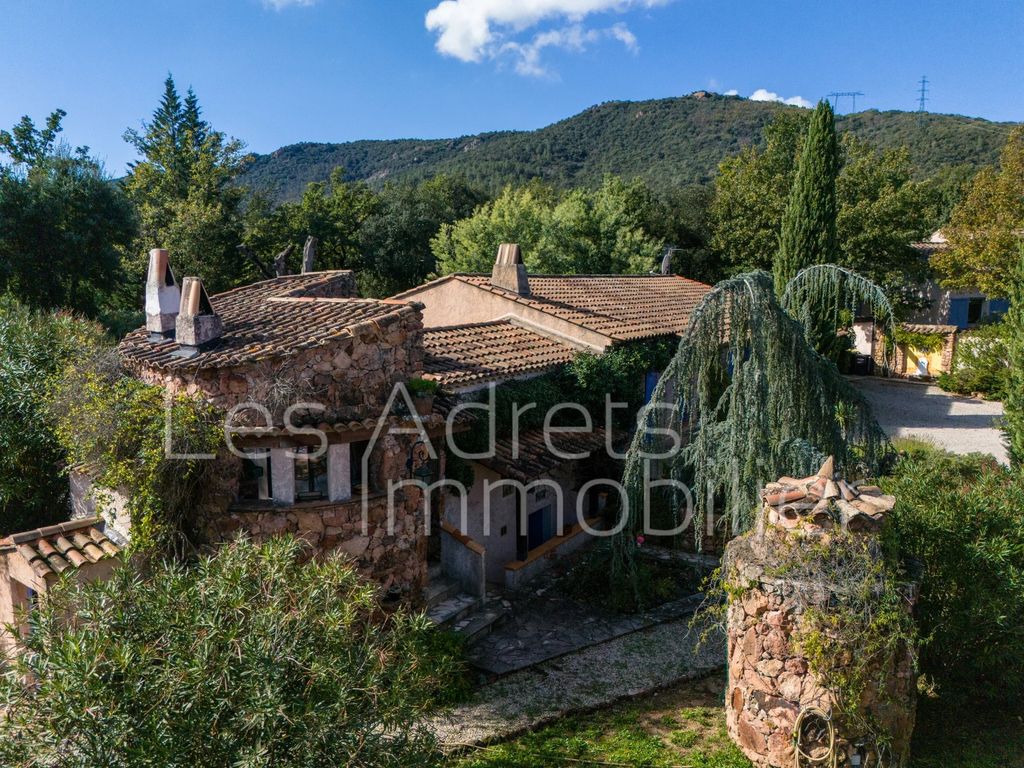 Achat maison à vendre 3 chambres 150 m² - Bagnols-en-Forêt