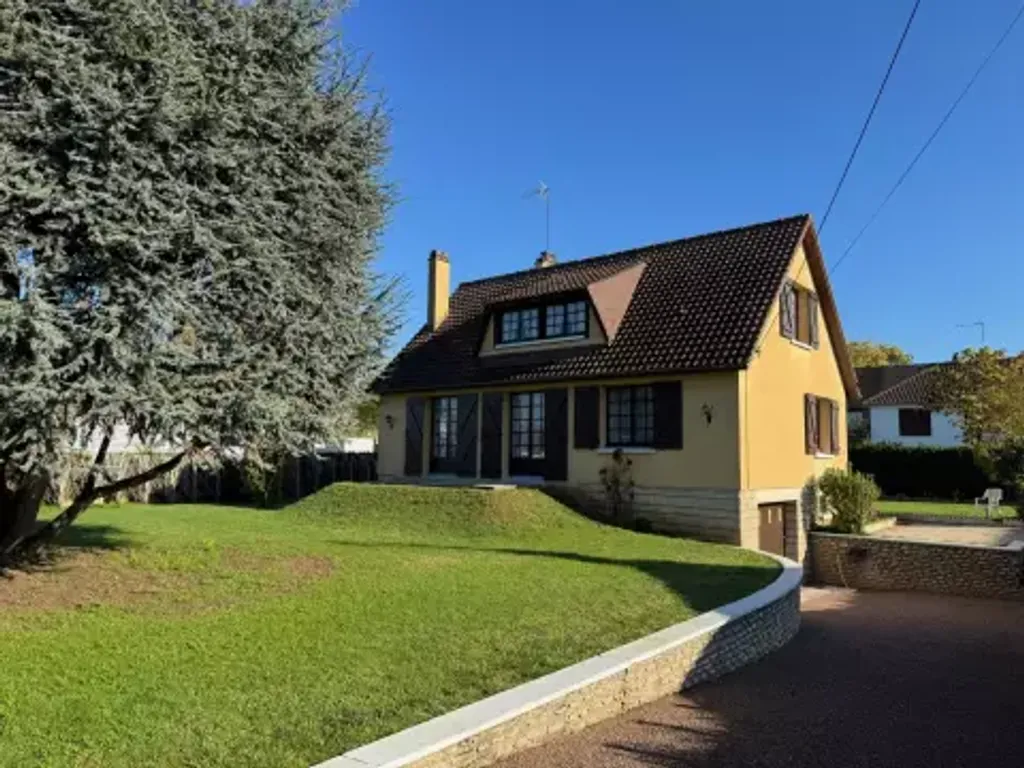 Achat maison à vendre 4 chambres 96 m² - Pacy-sur-Eure