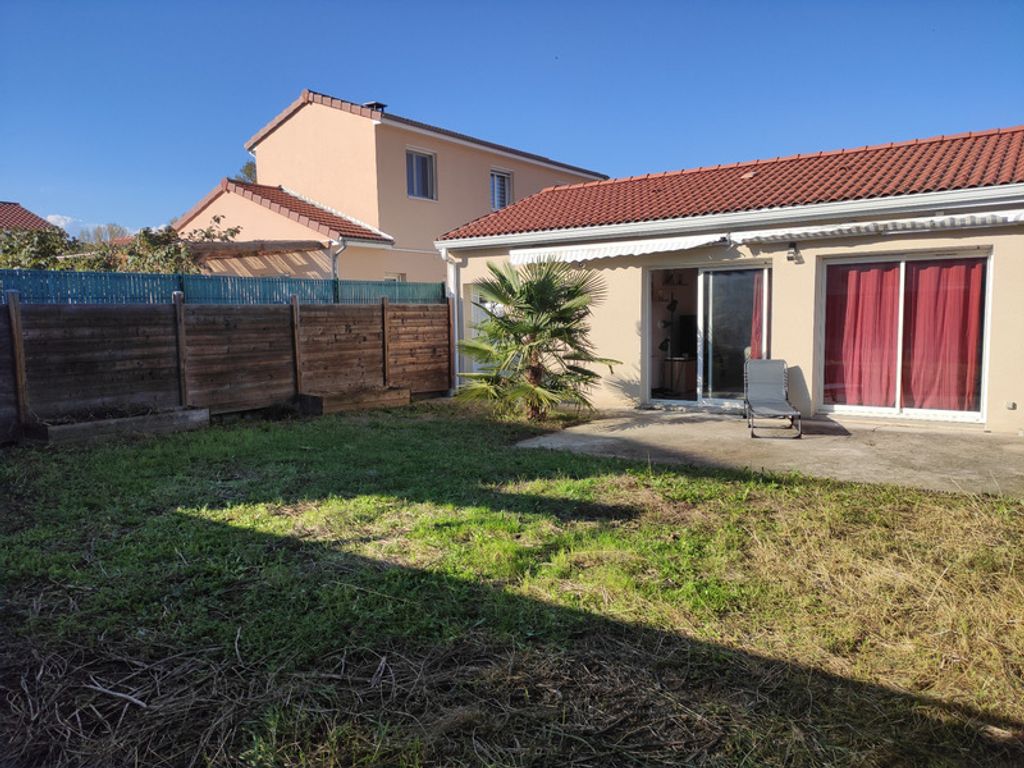 Achat maison à vendre 4 chambres 112 m² - Pont-du-Château