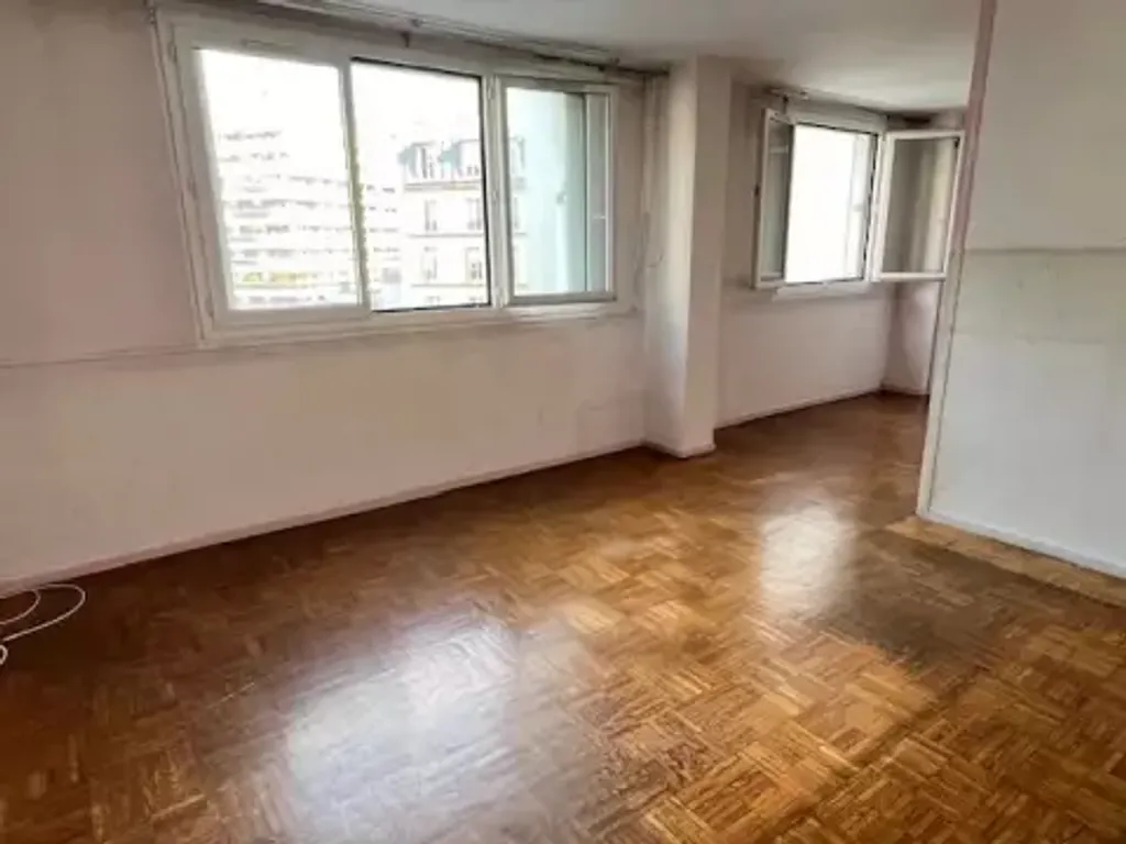 Achat appartement à vendre 3 pièces 55 m² - Paris 12ème arrondissement