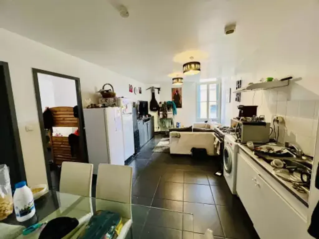 Achat appartement à vendre 3 pièces 49 m² - Gignac