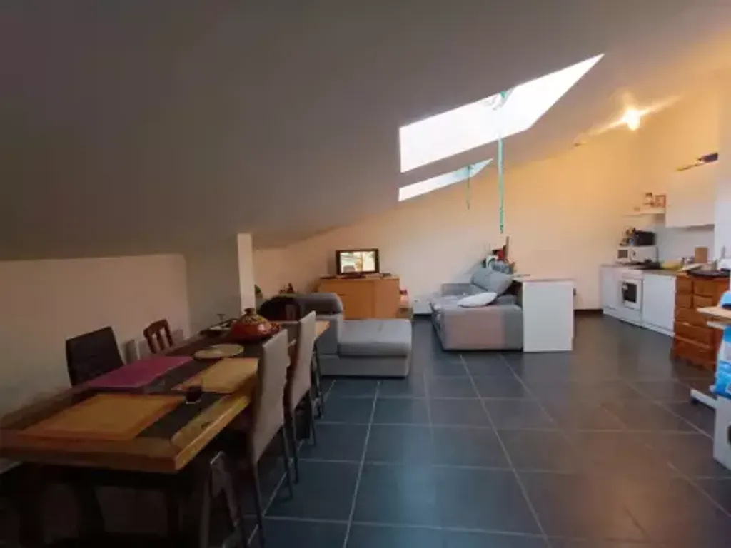 Achat appartement à vendre 3 pièces 59 m² - Gignac