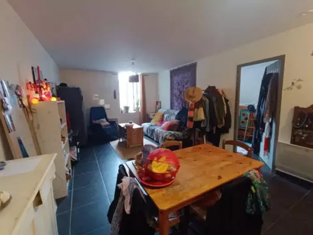 Achat appartement à vendre 2 pièces 45 m² - Gignac