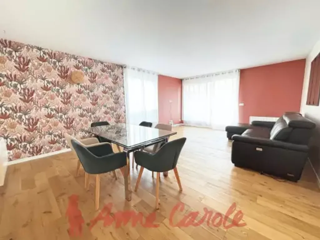 Achat appartement à vendre 4 pièces 105 m² - Saint-Maurice