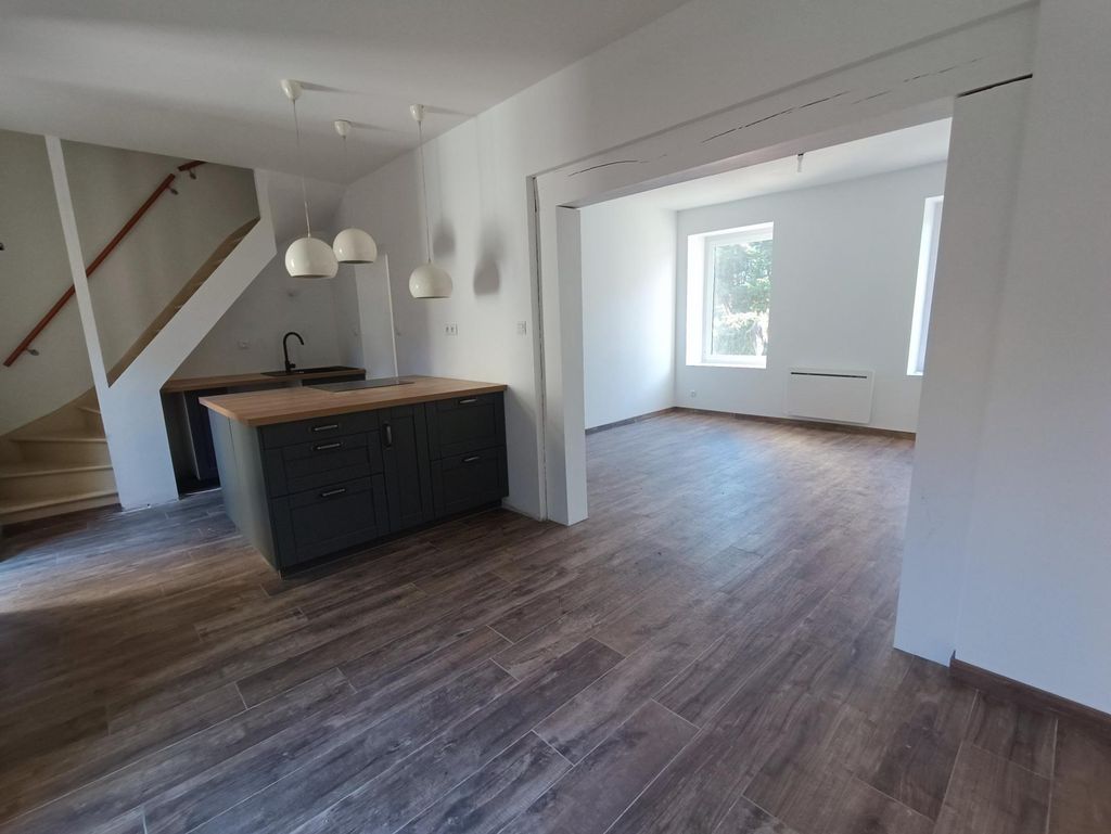 Achat maison à vendre 2 chambres 71 m² - Saint-Étienne-au-Mont