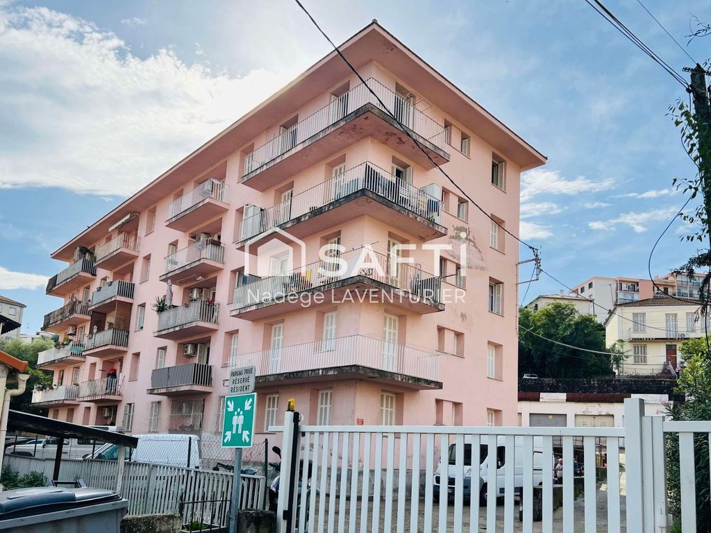 Achat appartement à vendre 3 pièces 57 m² - Ajaccio